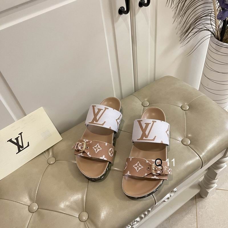 LV Women's Slippers 215